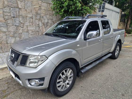NISSAN FRONTIER 2.5 SL 4X4 CD TURBO ELETRONIC DIESEL 4P AUTOMÁTICO NISSAN FRONTIER 2.5 SL 4X4 CD TURBO ELETRONIC DIESEL 4P AUTOMÁTICO